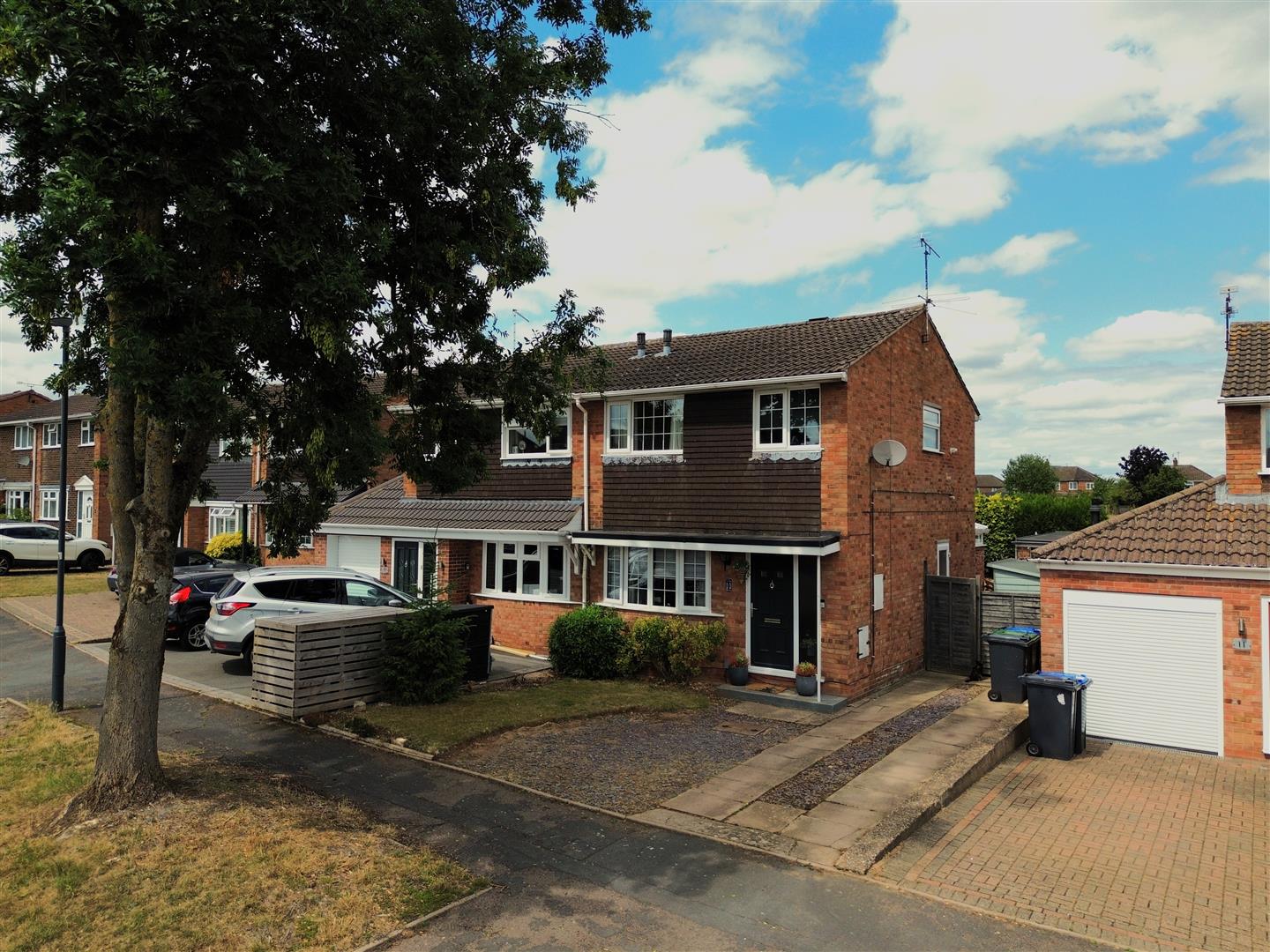 Woodward Close, Whitnash